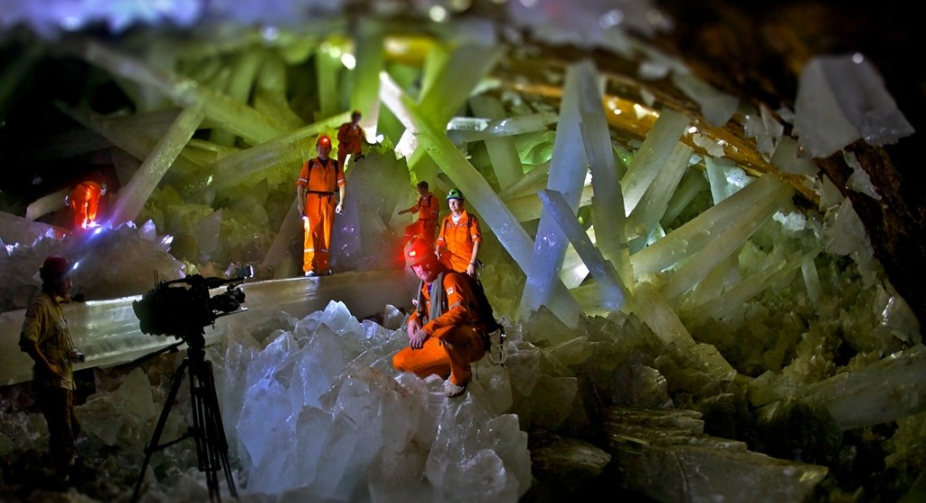 Explore Mexico's Giant Crystal Cave • EWCed • Educational Video