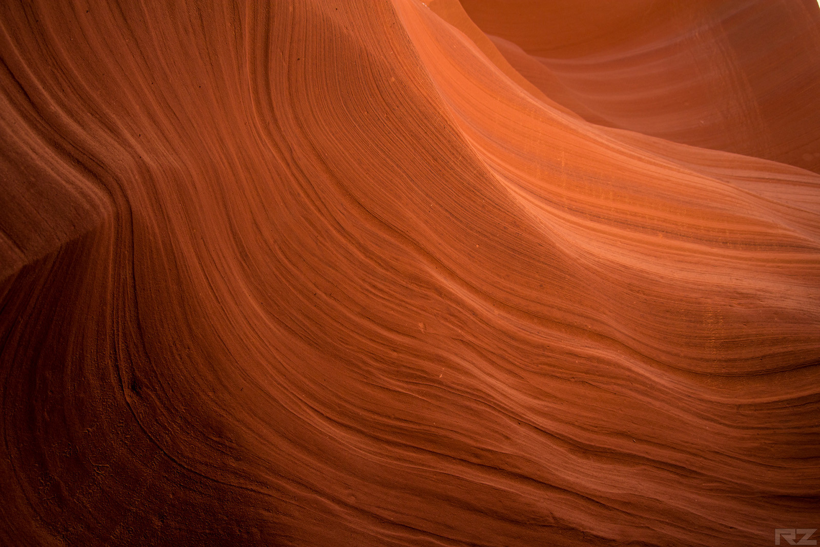 Adventurer Documents His Descent Into Antelope Canyon And It’s Breathtaking