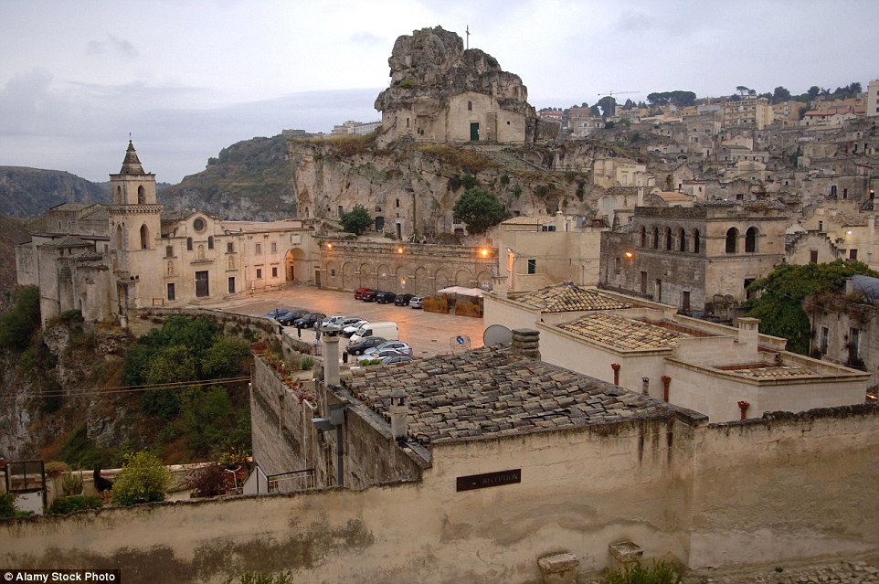 People In This Italian City Still Live In 9,000-Year-Old Cave Homes (And You Can Too)