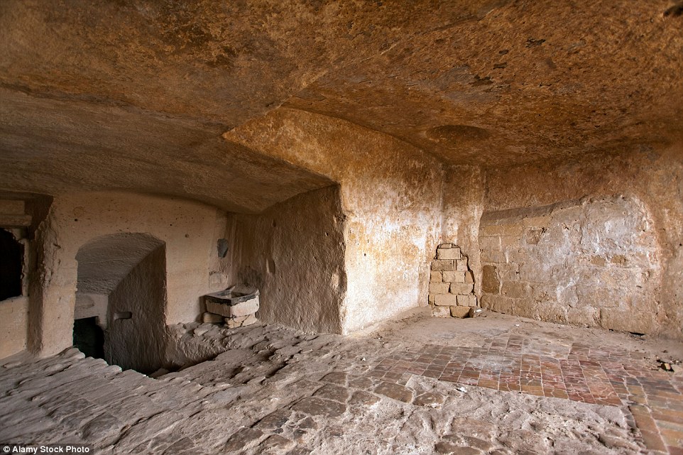 People In This Italian City Still Live In 9,000-Year-Old Cave Homes (And You Can Too)