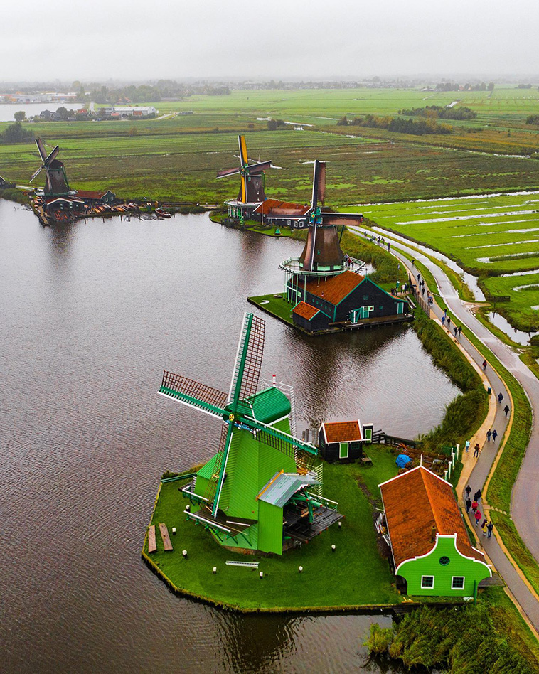 Zaanse Schans windmills