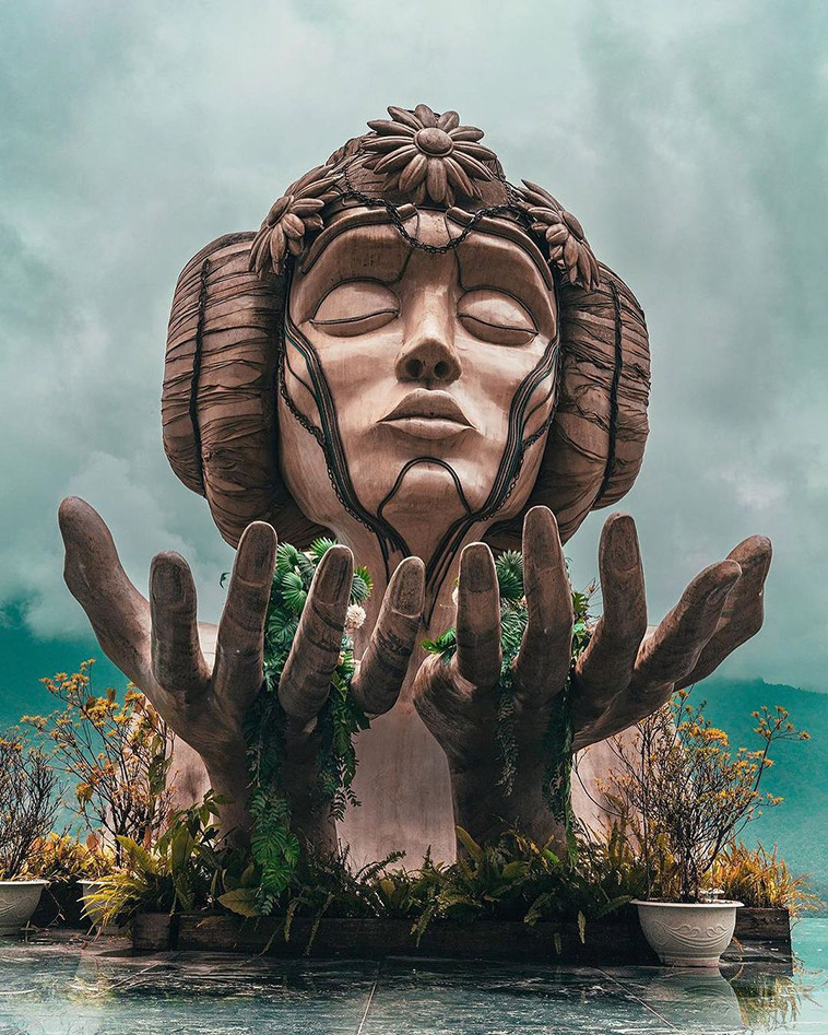 moana sapa sculpture