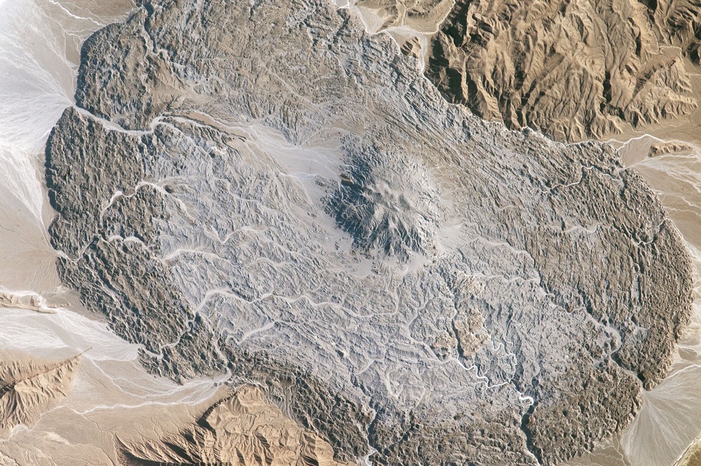 iran-salt-glacier-1